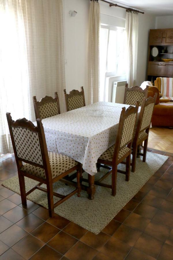 Apartment Velin *